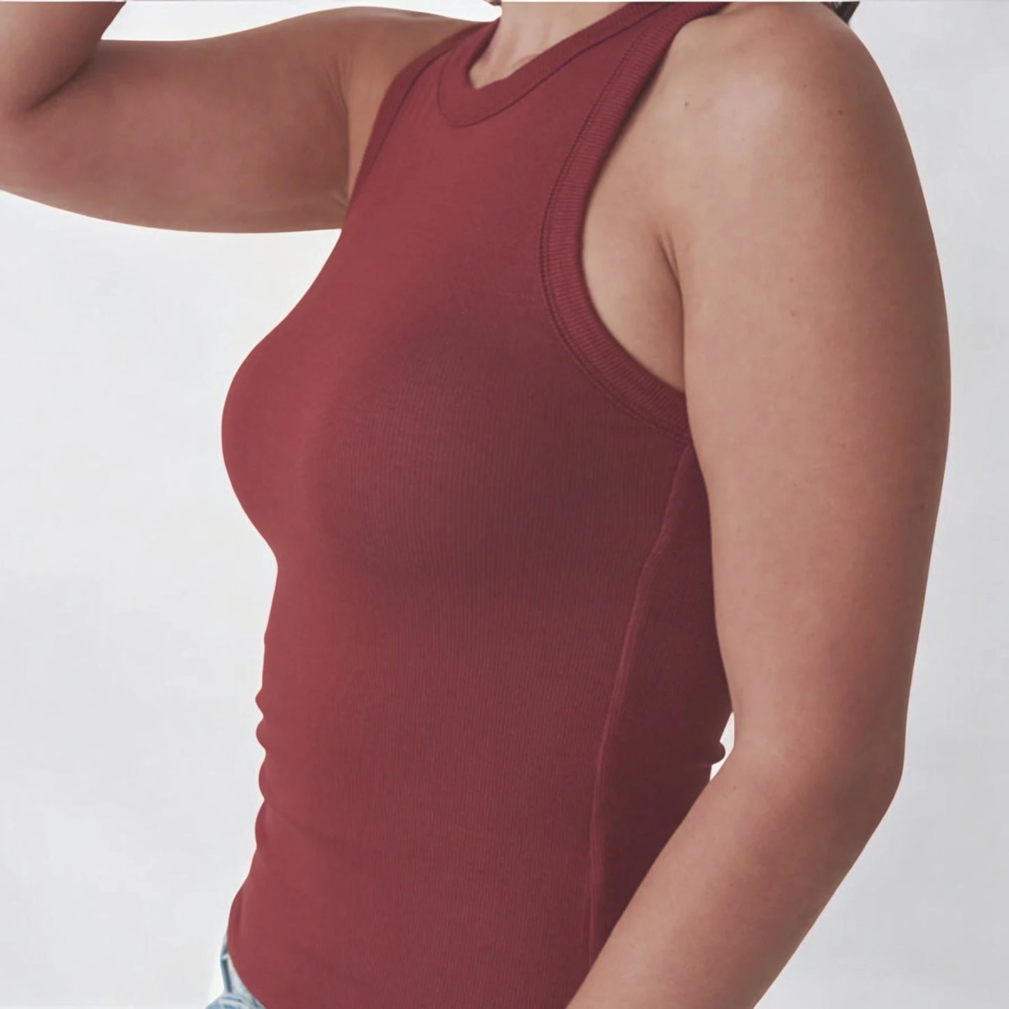 Le no-bra top avec brassière intégrée