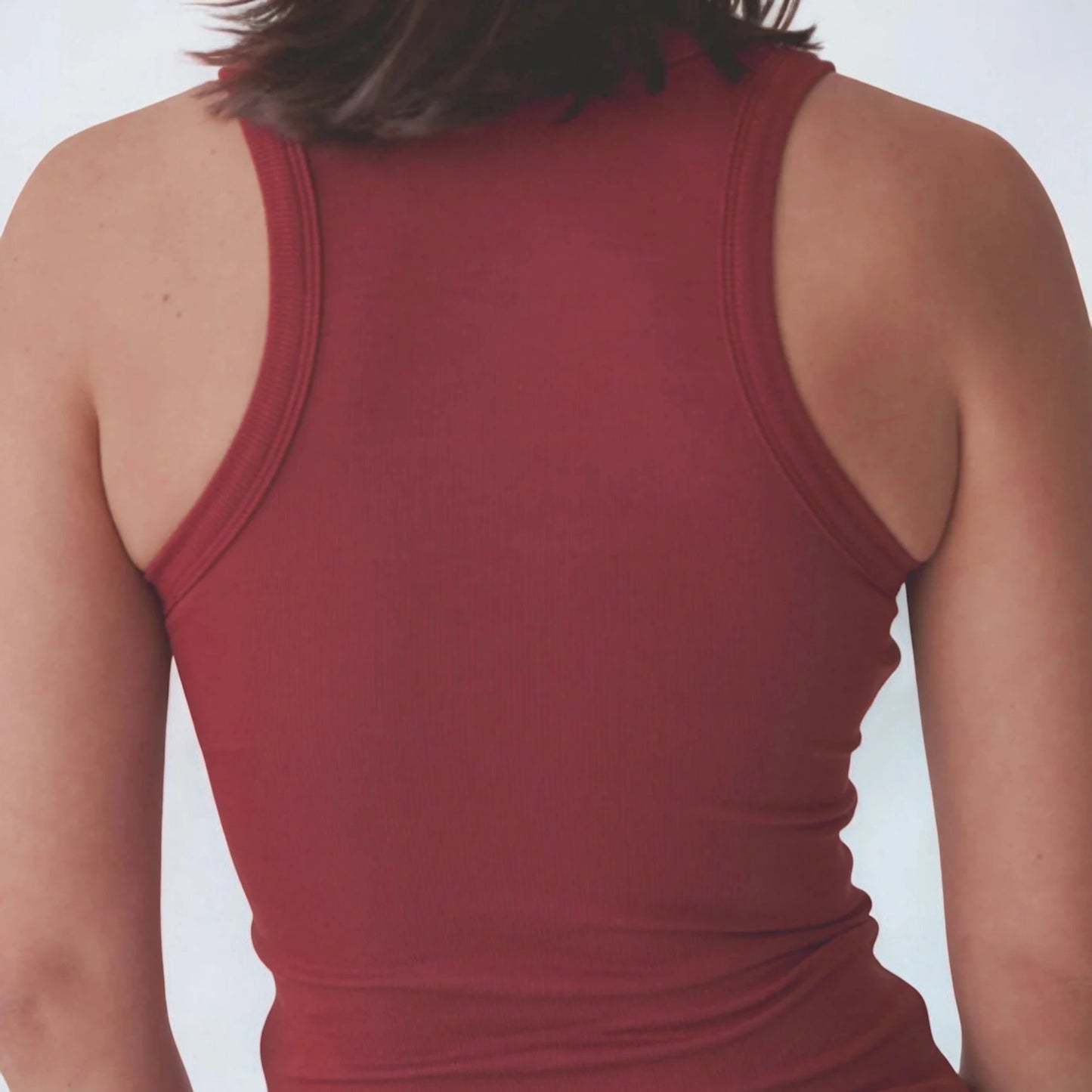 Le no-bra top avec brassière intégrée
