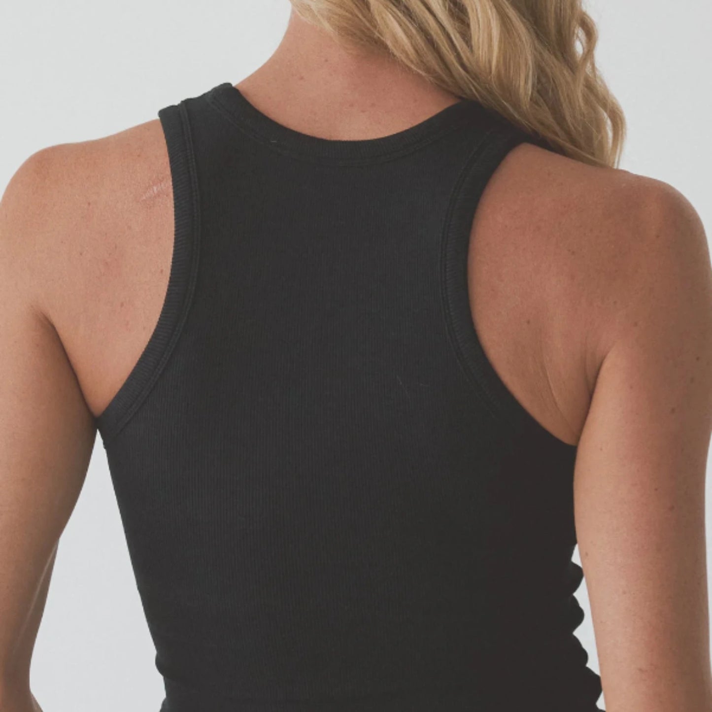 Le no-bra top avec brassière intégrée