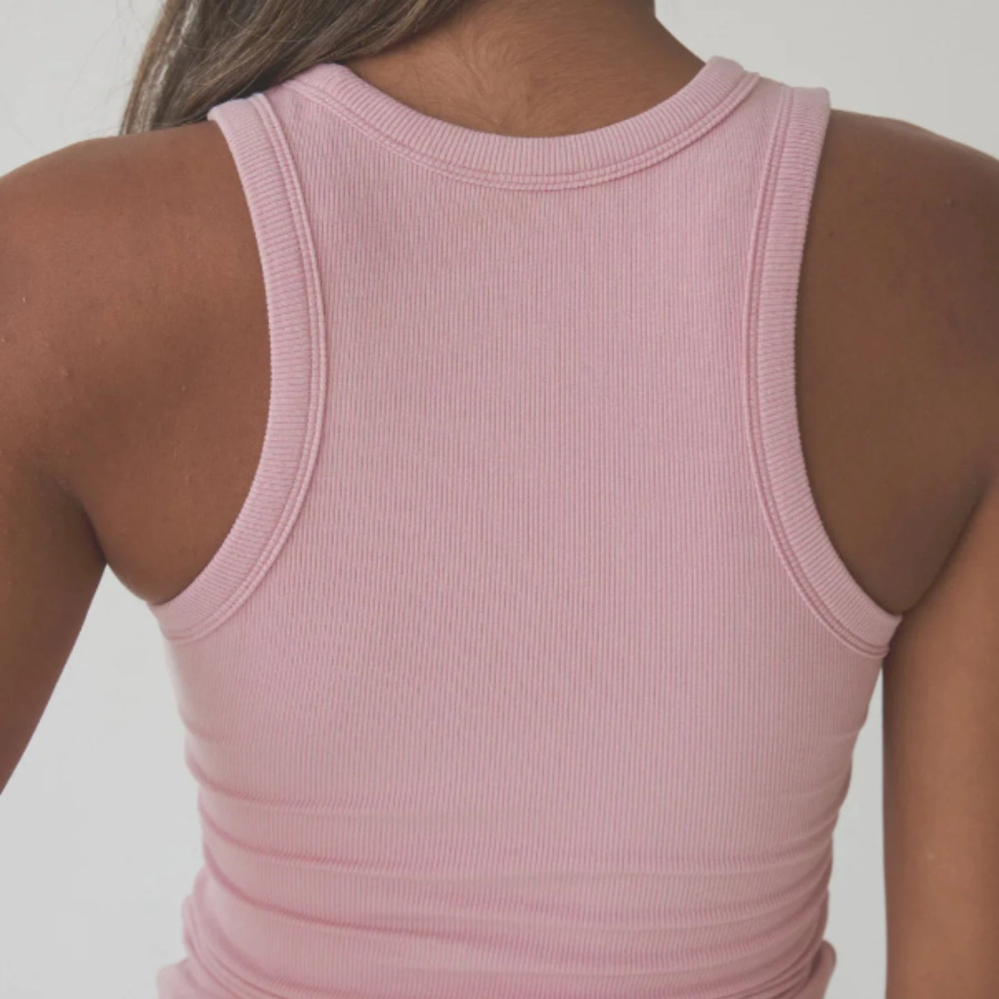 Le no-bra top avec brassière intégrée